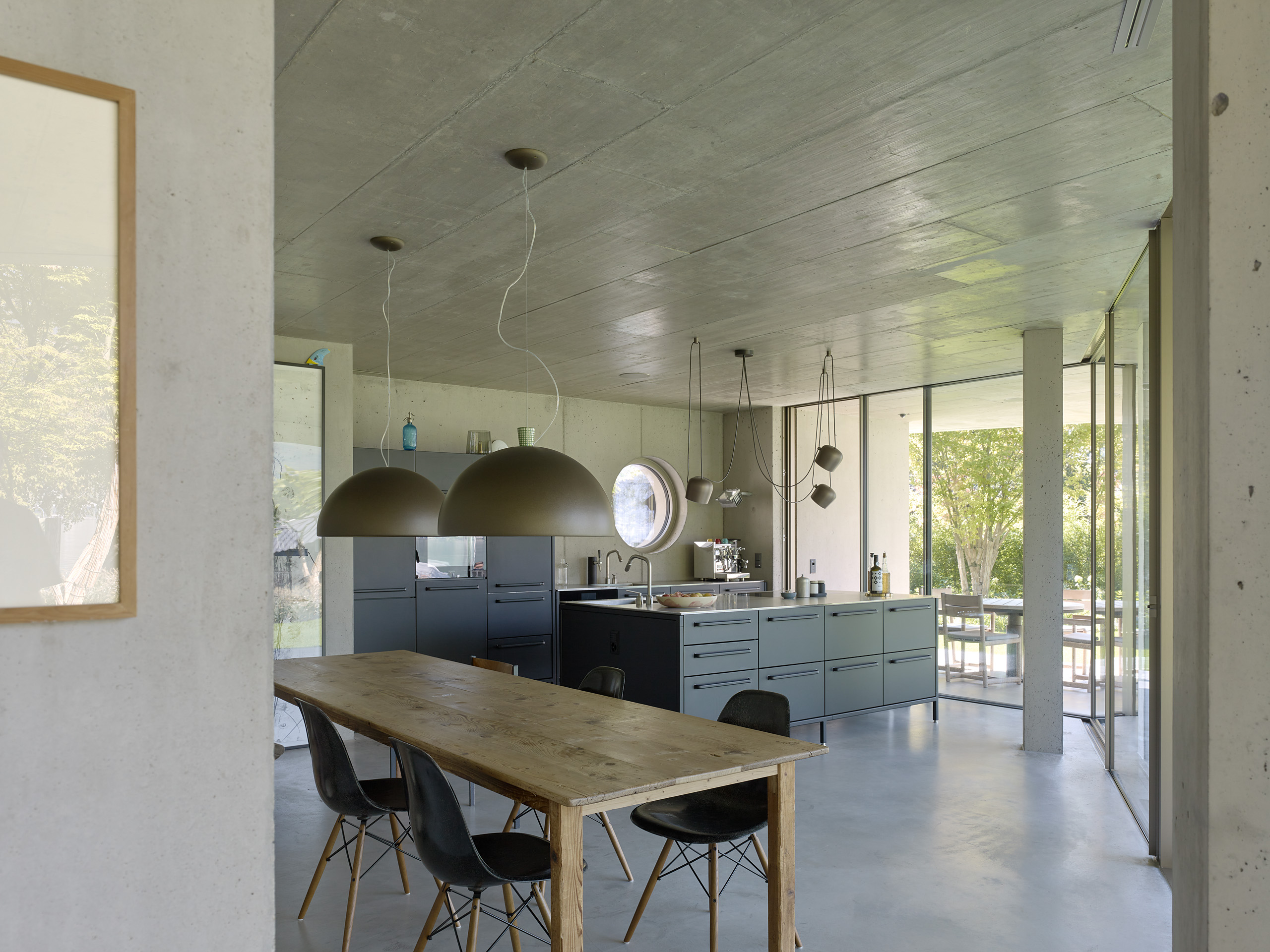 Bartbuchhofer, Haus am See